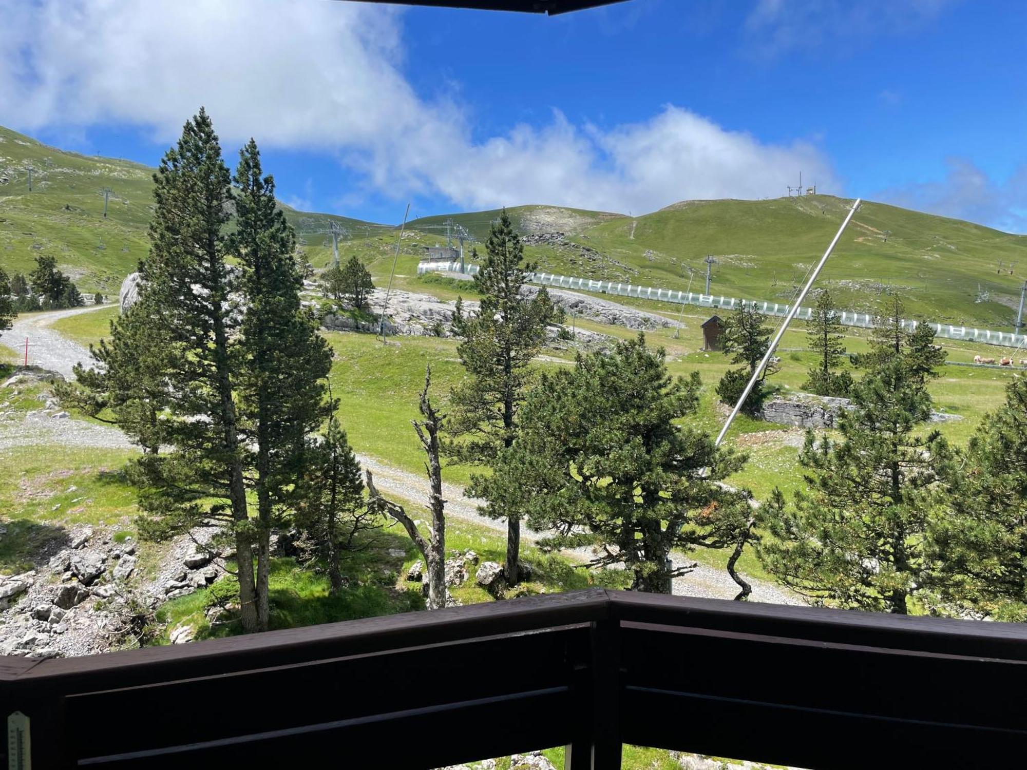 Appartamento Au Coeur Des Montagnes ! Arette Esterno foto